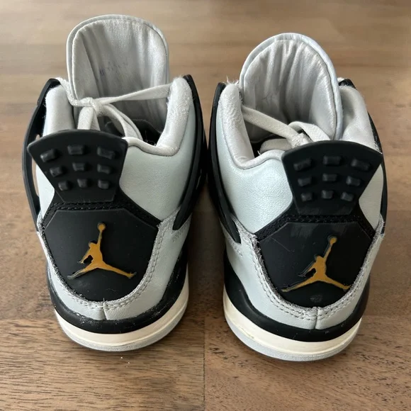 Kids Jordan 4’s Size 12C - Picture 2 of 10